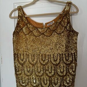 Beautiful vintage gold sequin top.
